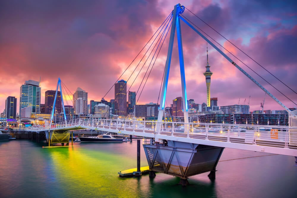 when to visit auckland