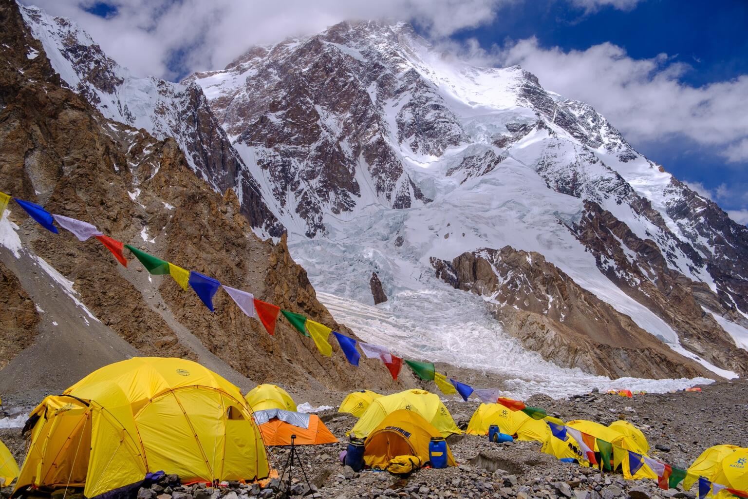 k2 trek to base camp