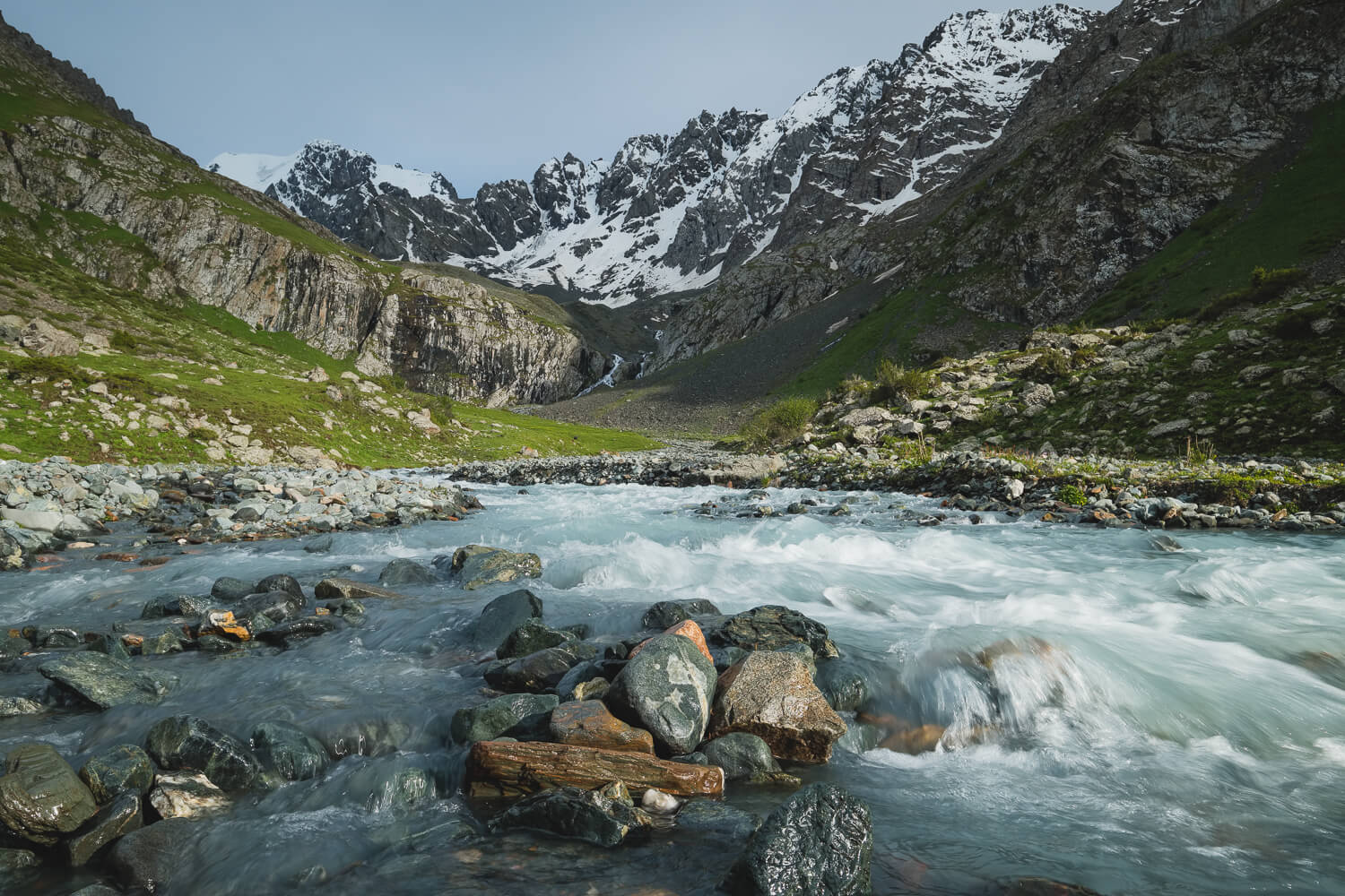 telety pass ak suu traverse kyrgyzstan hikes