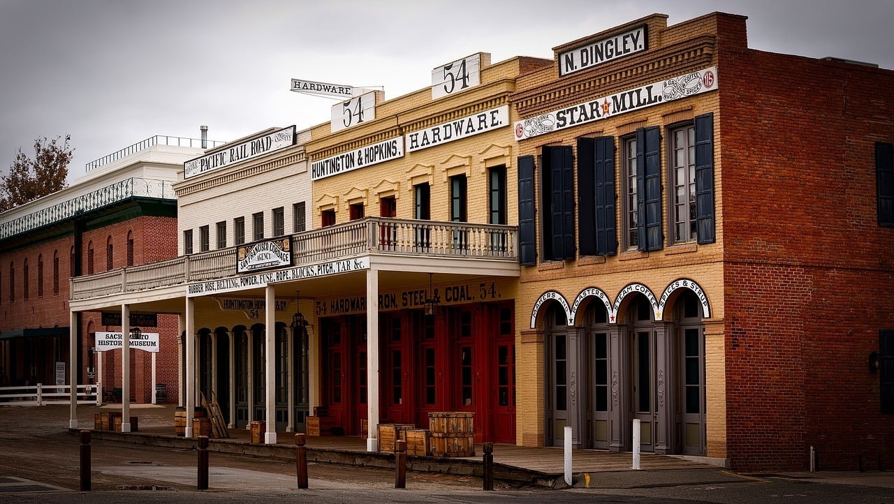 Huntington & Hopkins Hardware Store