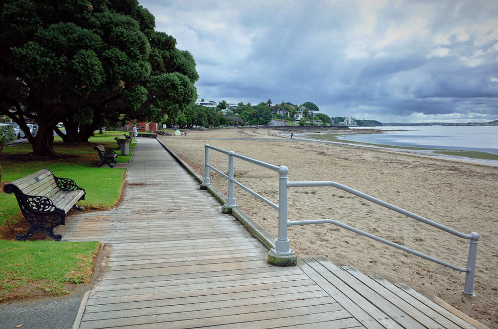 Walk Down Tamaki Drive