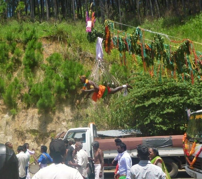 Crazy festival in Sri Lanka