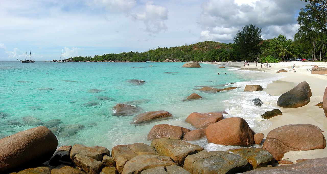 Anse Lazio