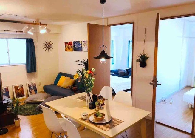 2 bedroom apartment by Korean Town