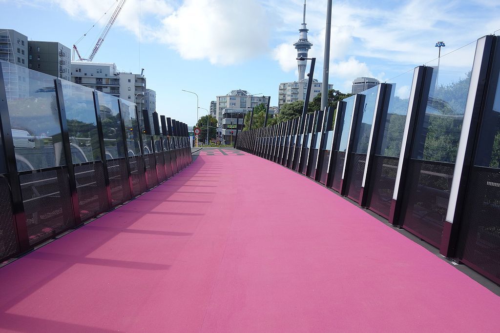 Pink path of Nelson Street Cycleway in Auckland