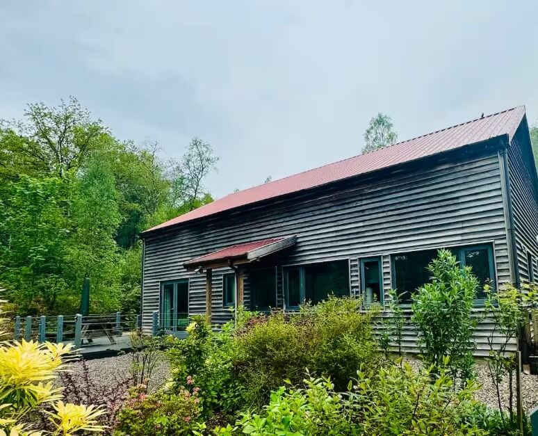 Best Airbnb Cottage in Glenfinnan Fort William