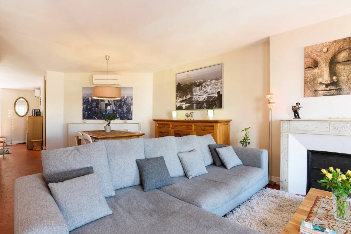 Central Apartment with Balcony Marseille