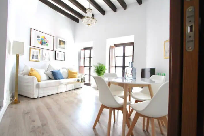 Comfy flat in the best area