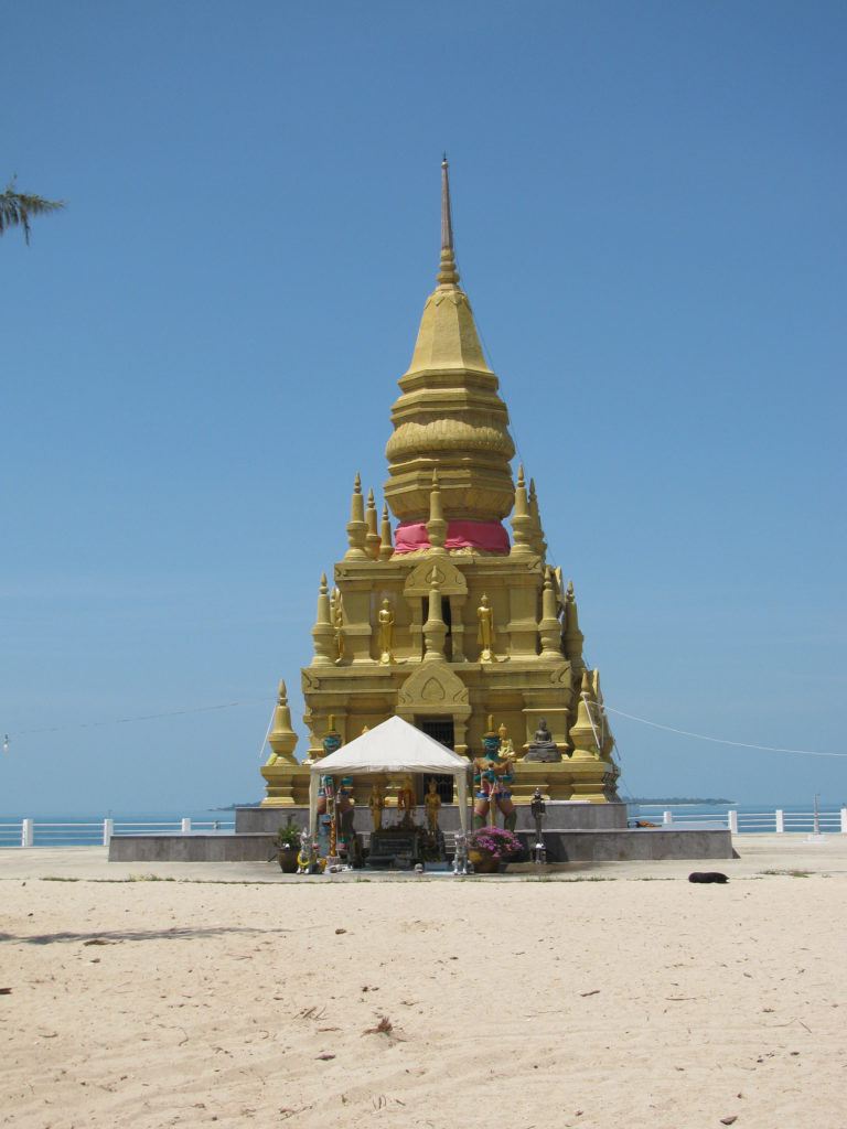 Laem Sor Pagoda