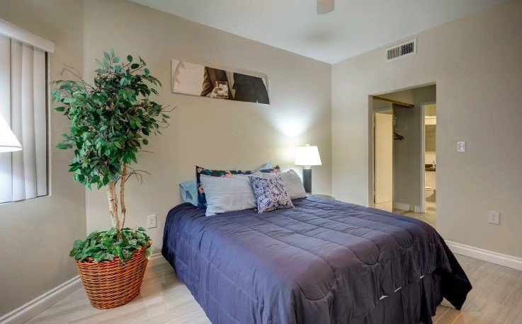 Modern Apt with Strip View, Las Vegas