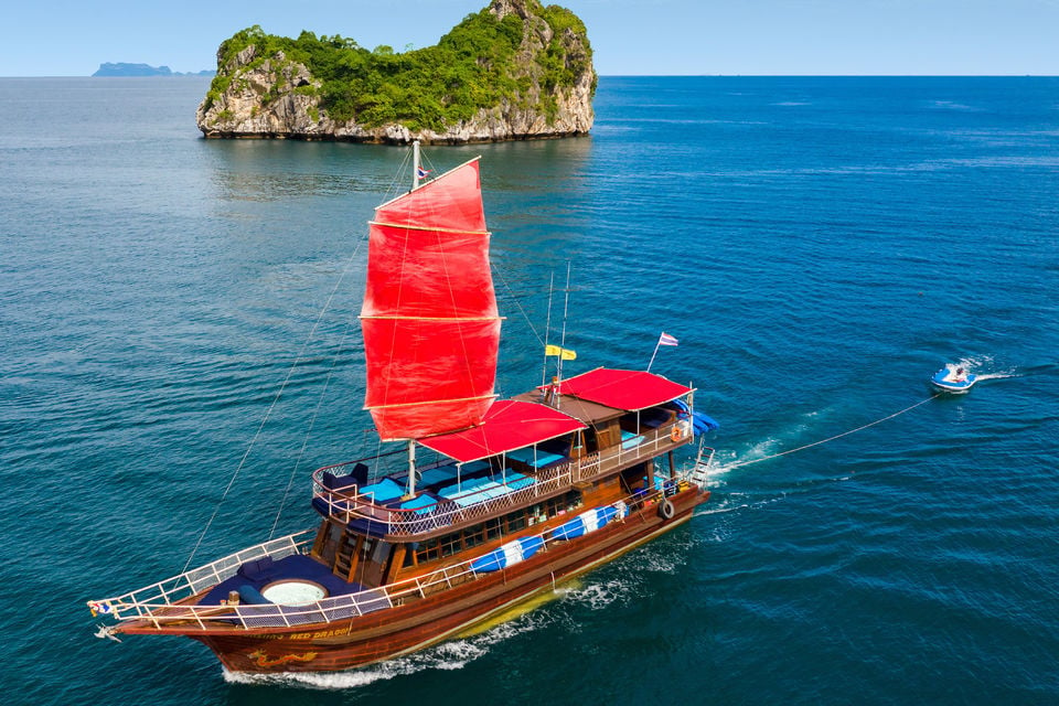 Mu Ko Ang Thong Park: Semi-private Sunset Cruise Tour