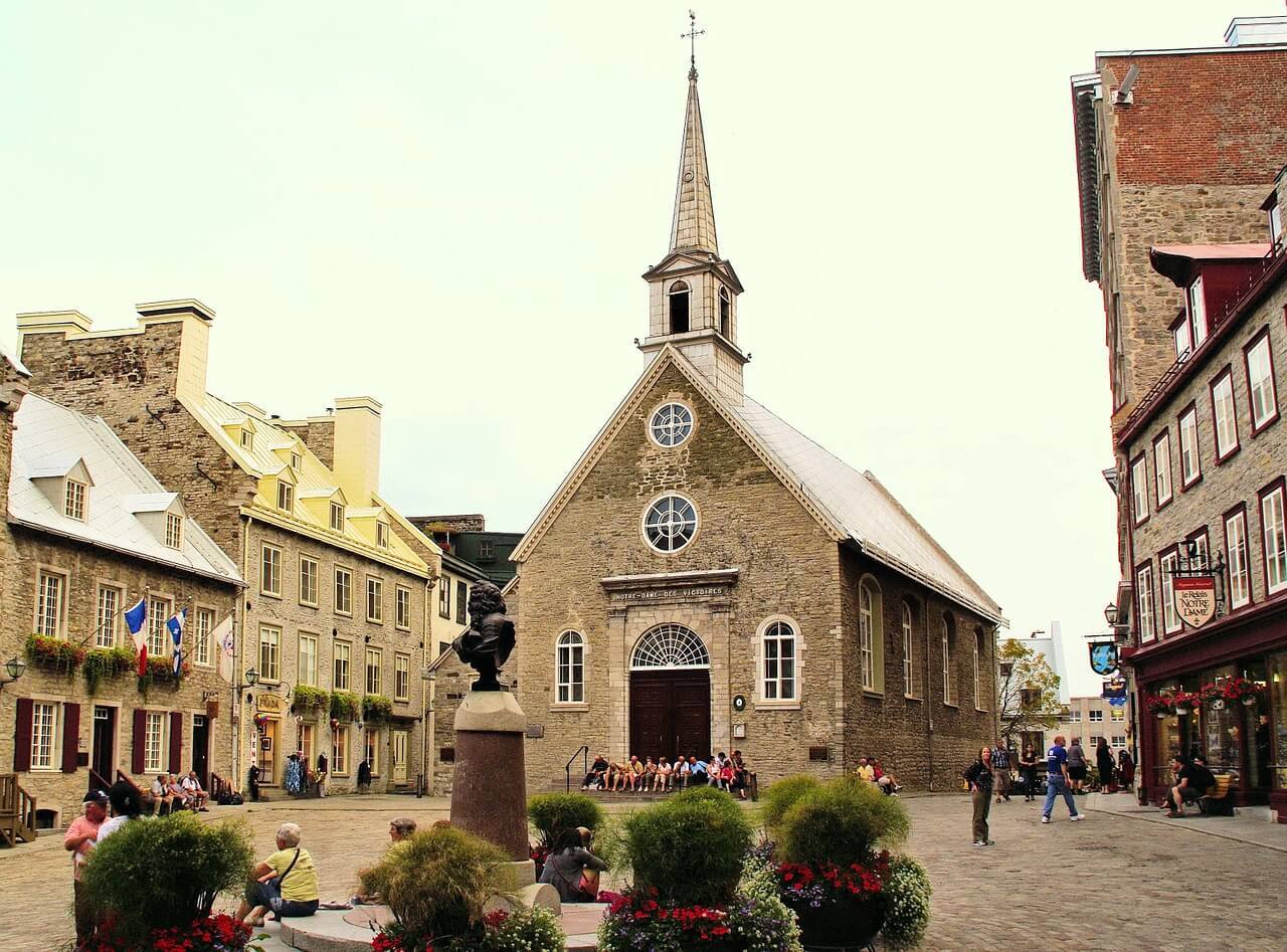 PetitChamplain and the PlaceRoyale, Quebec