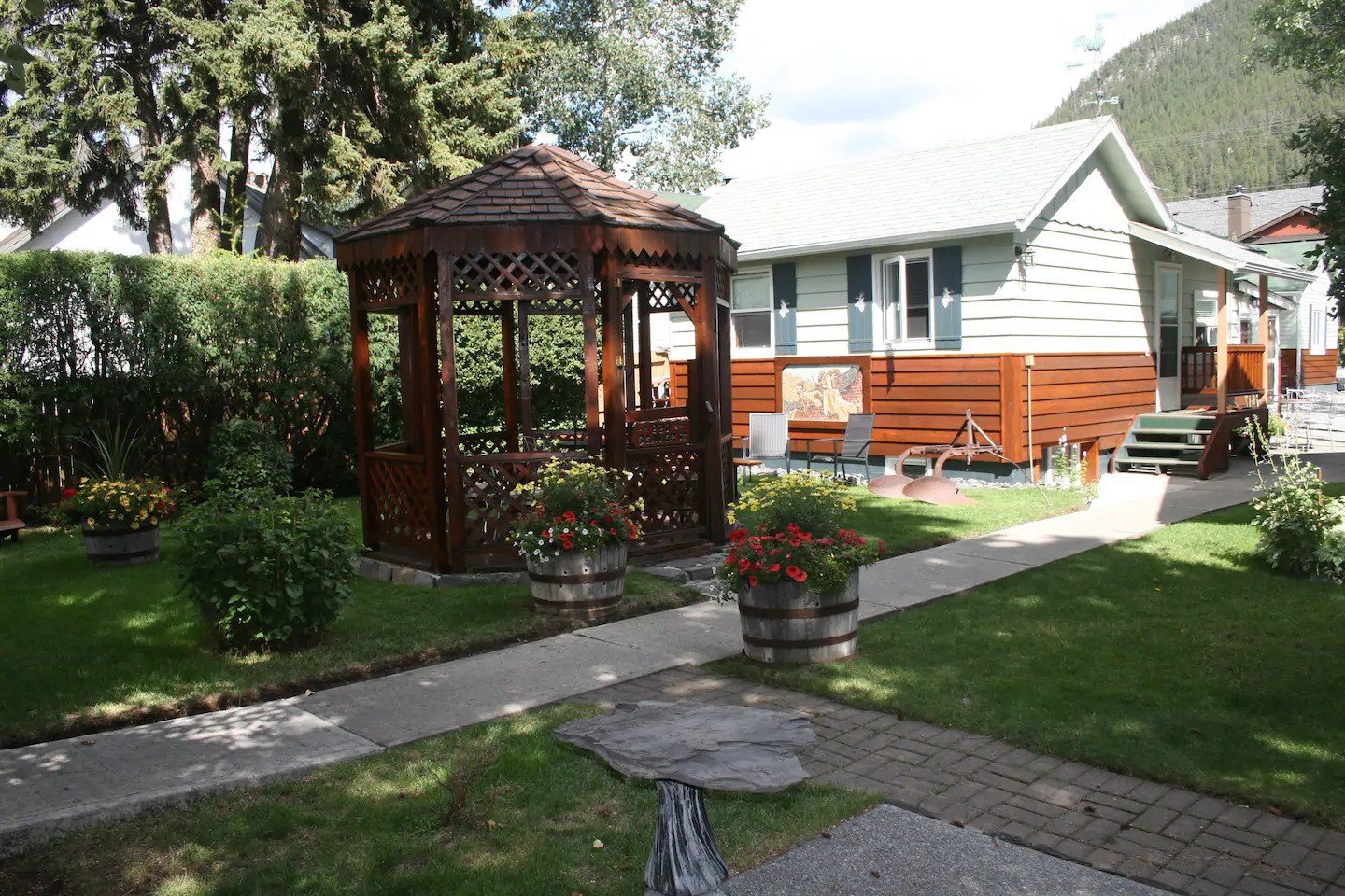 Private Room in the heart of Banff