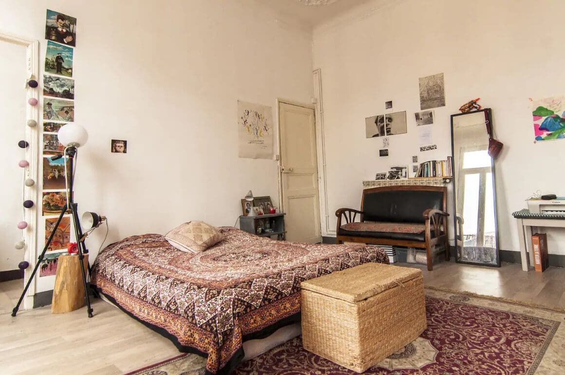 Room with Balcony and City Views