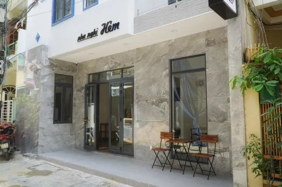 The Alley best hostels in Nha Trang