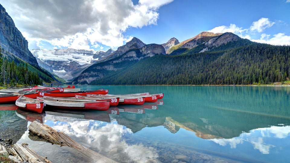 Banff National Park Hop On Hop-Off Bus Day Pass