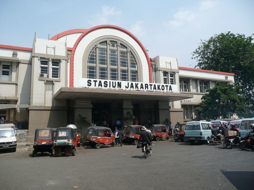 Jakarta Old Batavia Guided Walking Tour