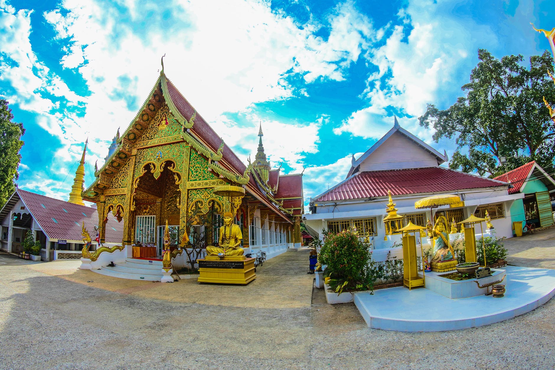 Temples of Bangkok’s Old Town