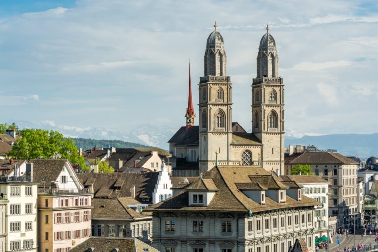 ZURICH Itinerary • MUST READ!