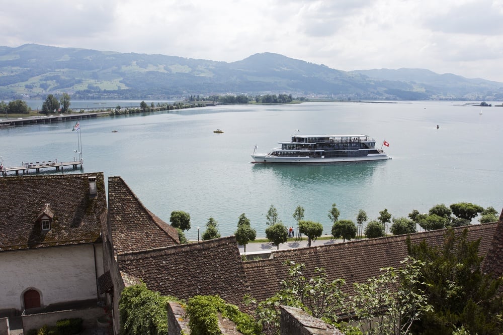 Go on a Ferry from Bürkliplatz to Rapperswil