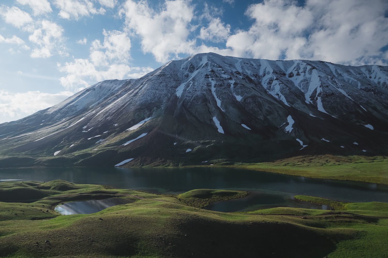 tulpar kul lenin peak in kyrgyzstan