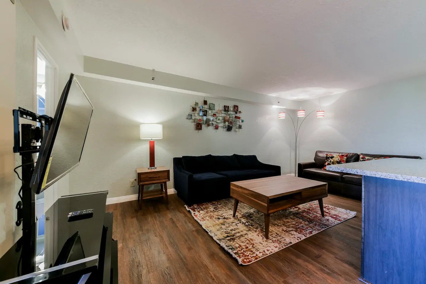 Brand New Apartment in the Center of Vegas