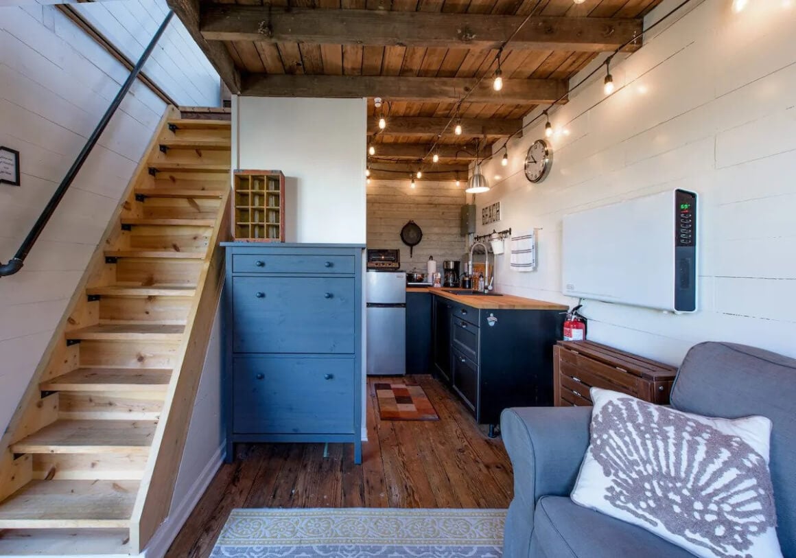 Darling Tiny House All For You!