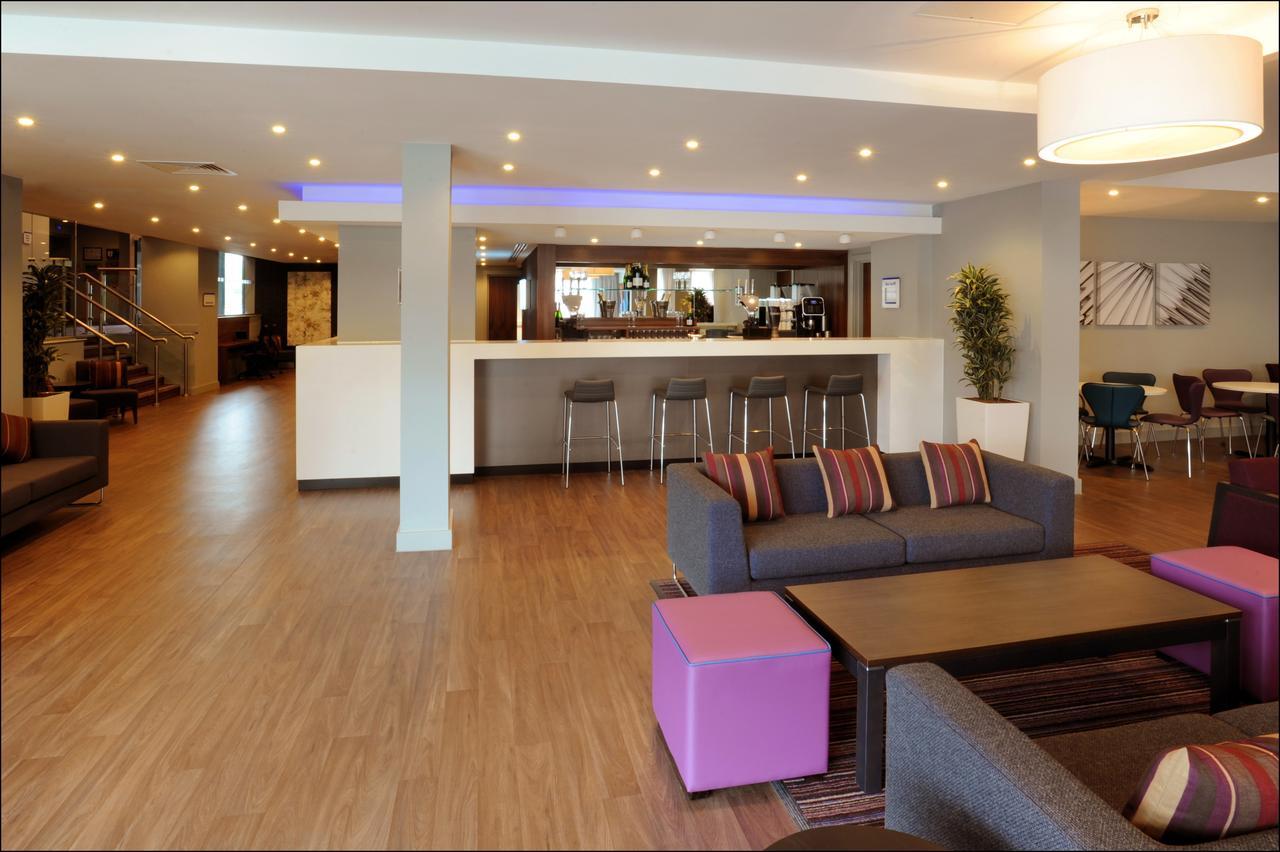 Holiday Inn Express Birmingham Snow Hill best hostels in Birmingham