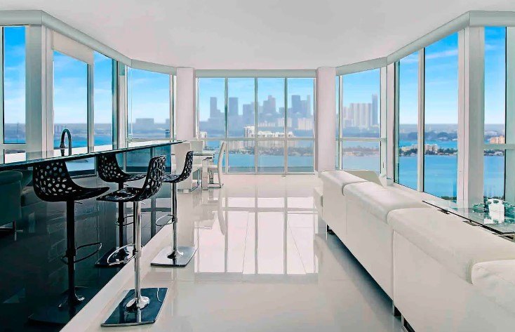 Luxury Penthouse with bay views, Miami