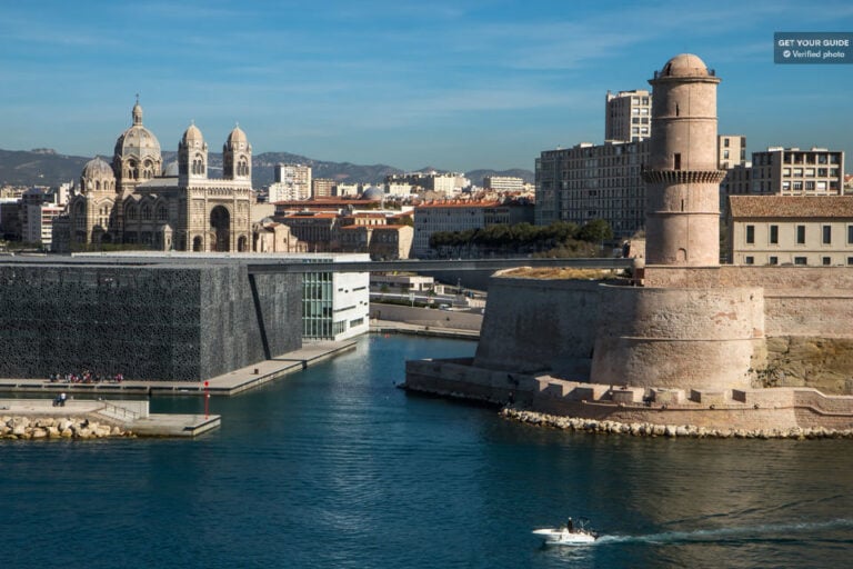 23 AMAZING Things to do in Marseille – Activities, Itineraries & Day Trips