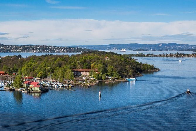 Island hopping in Oslo