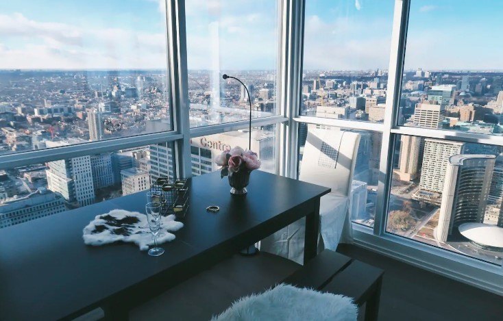 Penthouse Apt w/ Panoramic View, Toronto