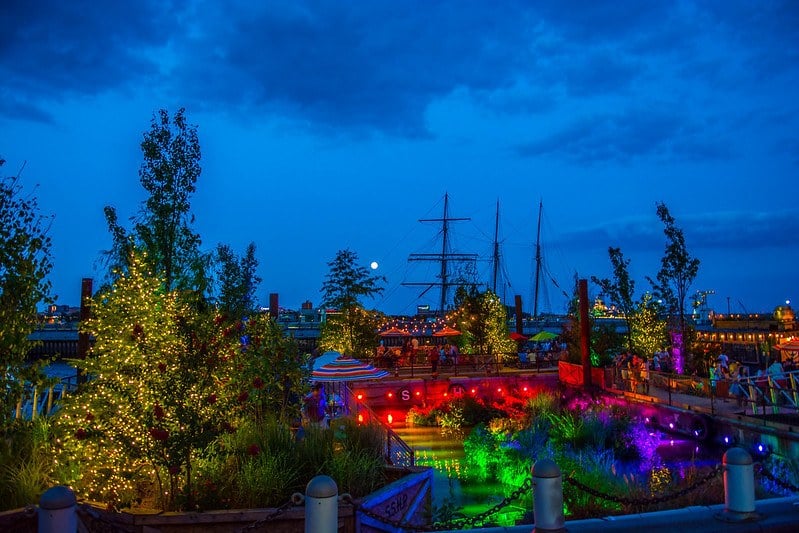 Spruce Street Harbor Park, Philadelphia