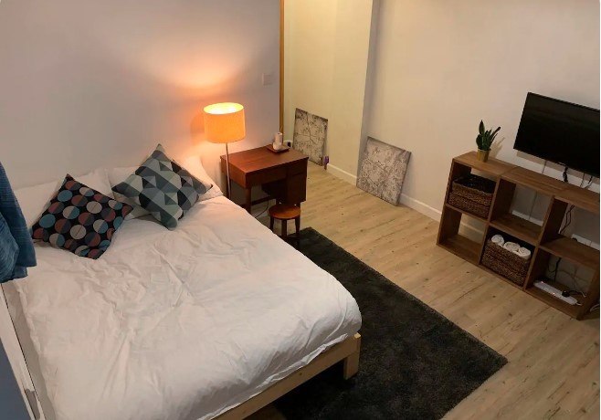 Romantic Chestnut House In Wan Chai, Hong Kong