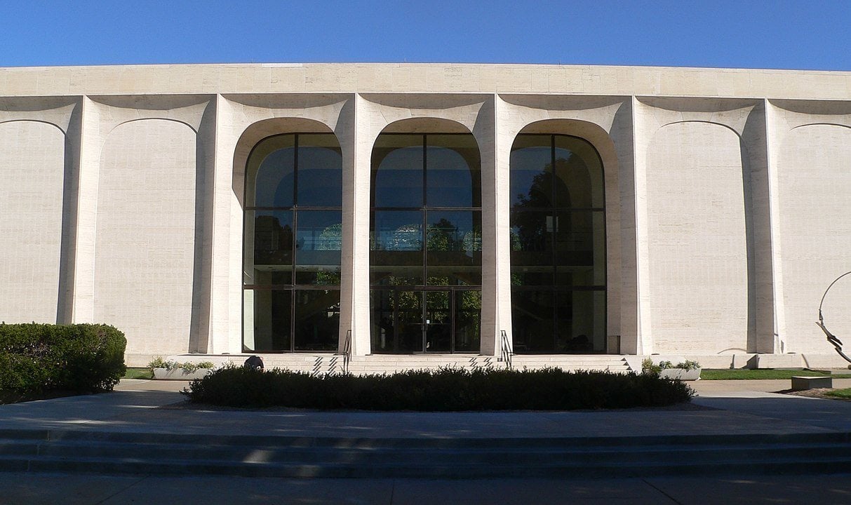 Sheldon Art Gallery