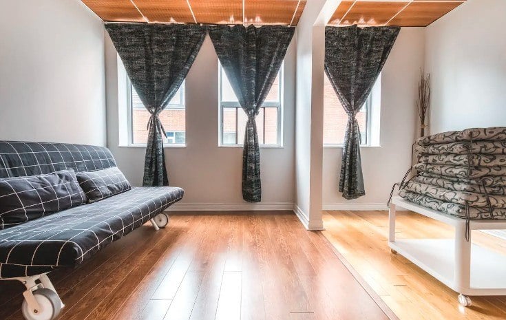 Simple & Stylish Room at Downtown Core, Toronto
