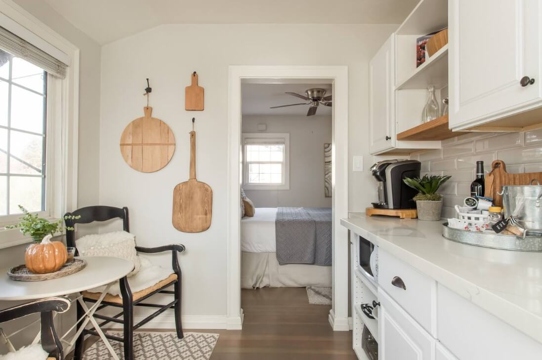 Stylish, Light-filled Cottage