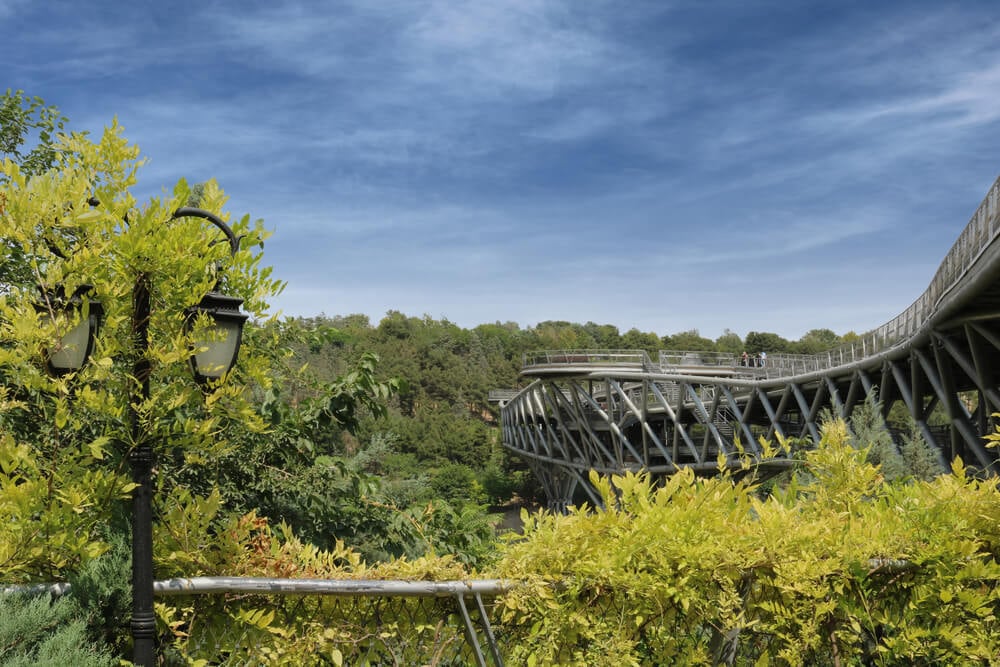 Tabiat Bridge