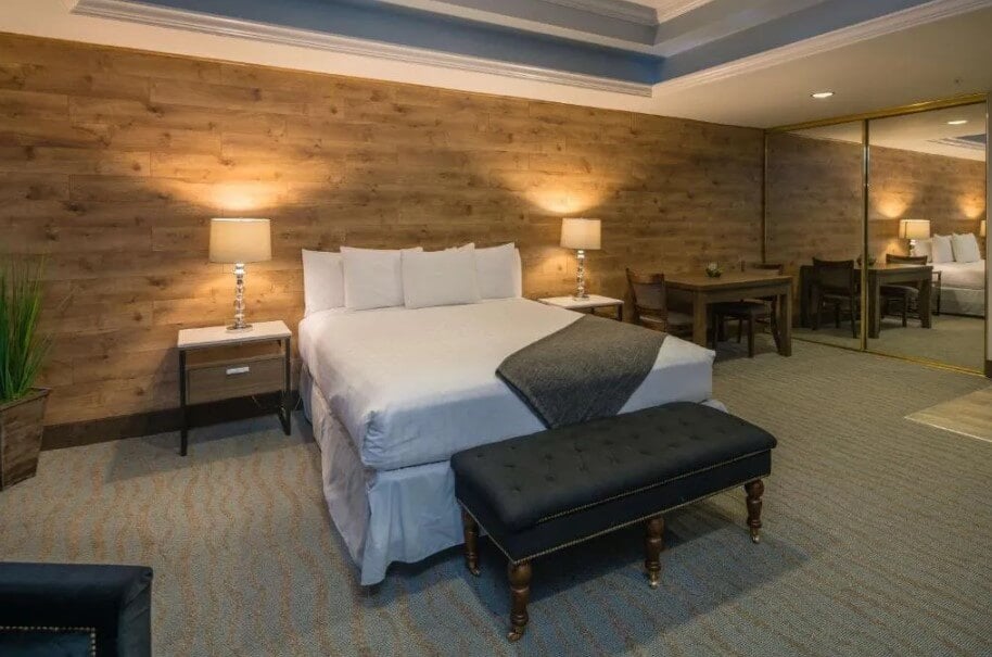 The Row Hotel; BW Signature Collection