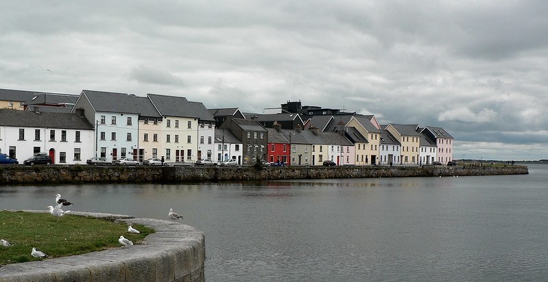See the colourful houses along the Long Walk