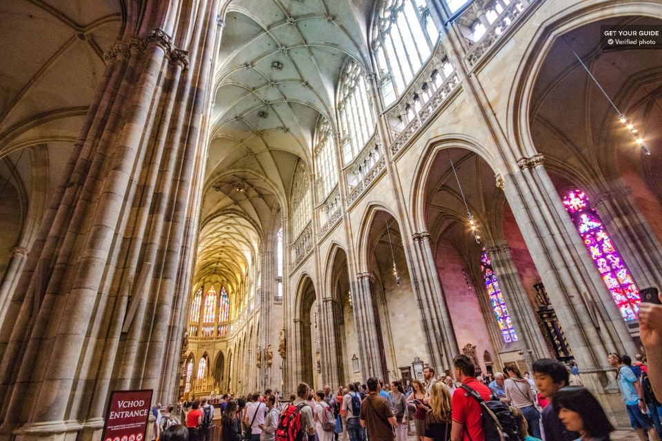 Get Lost in the Beauty of Prague Castle