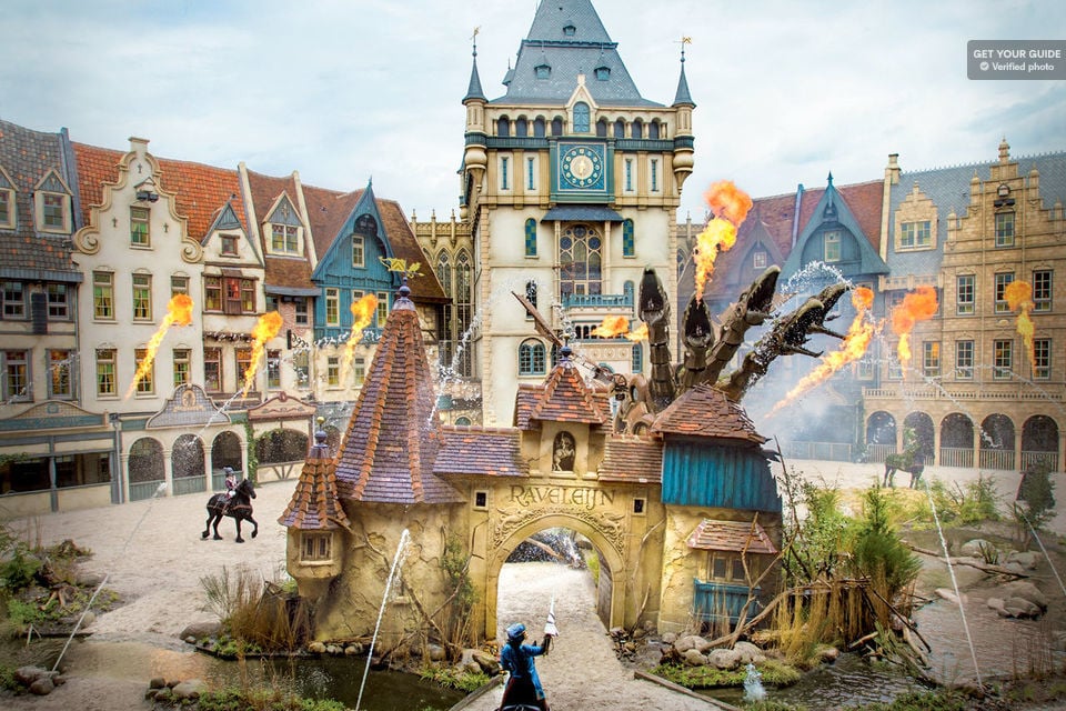 Spend the day at a theme park