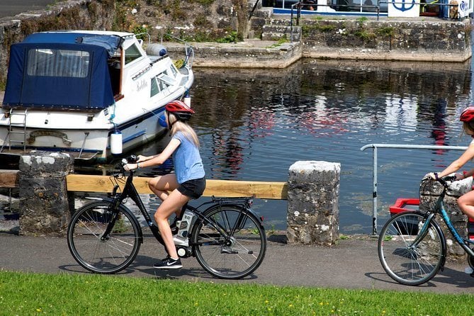 Cycle your way around the city sights