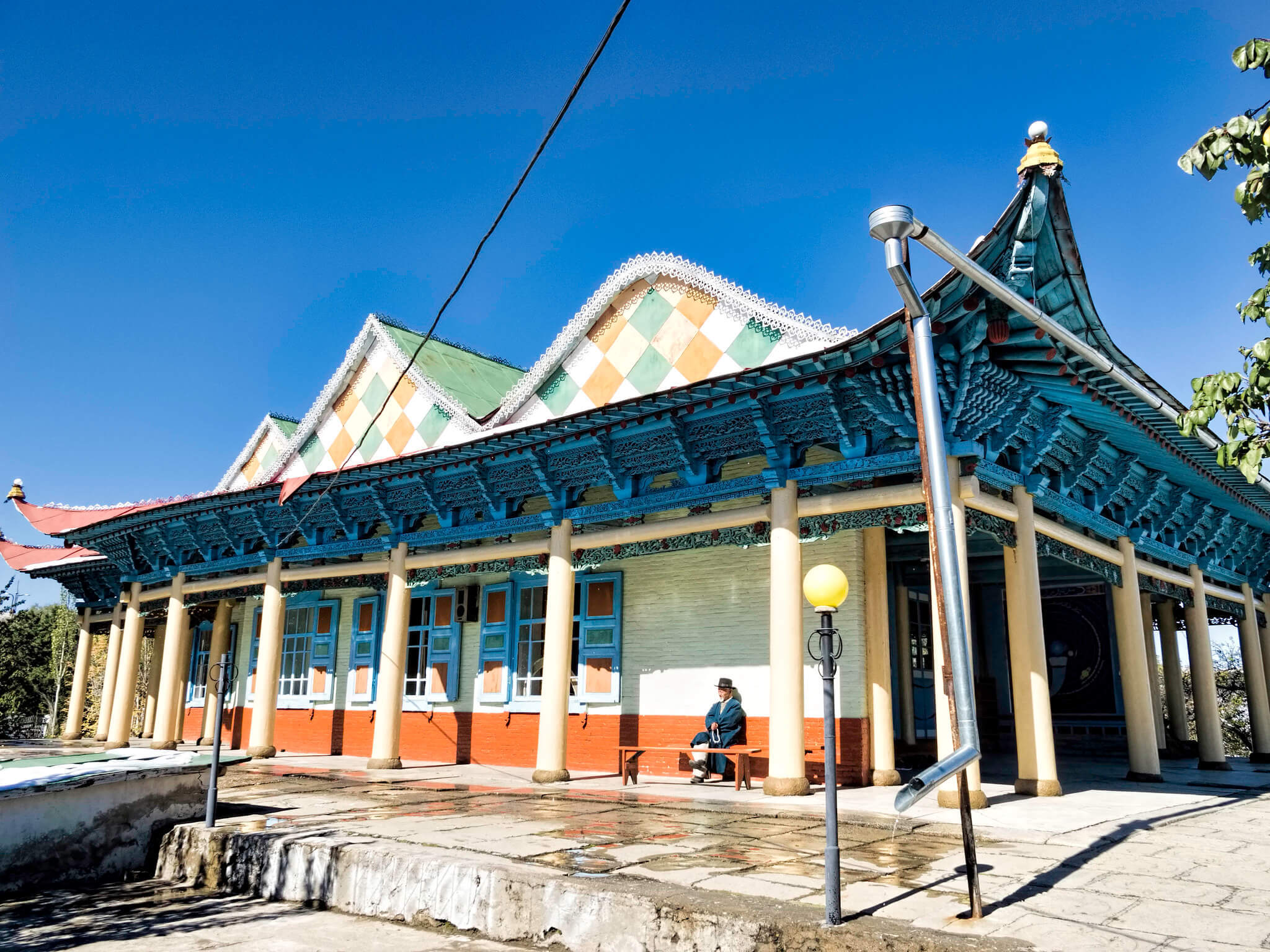 dungan mosque karakol kyrgyzstan