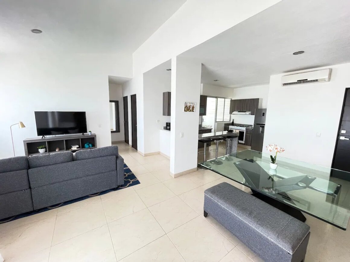 2BR Condo near Downtown Cancun