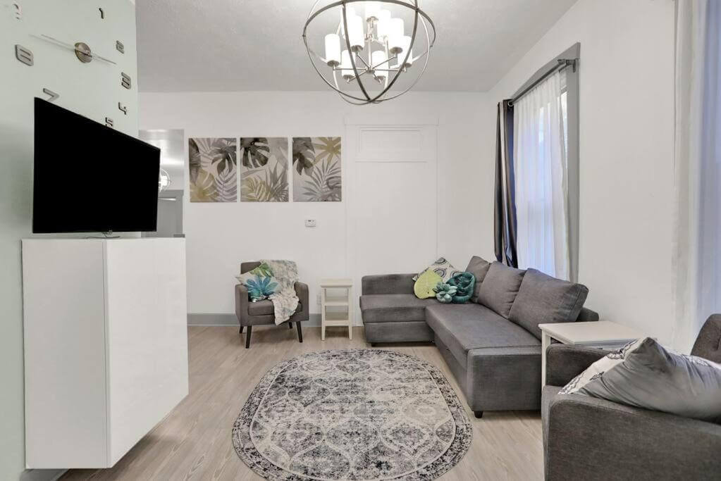 Charming Home in Fountain Square