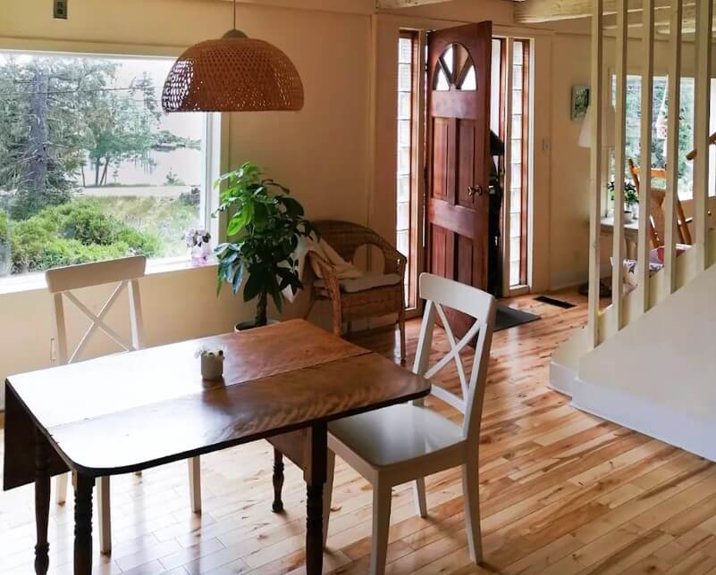 Halifax Backpackers Beachhouse Best Hostel in Halifax