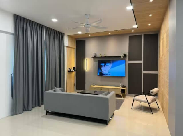 M R homestay