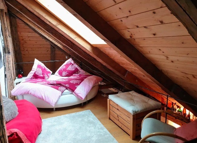 Stylish and Central Hut Style Loft, Munich