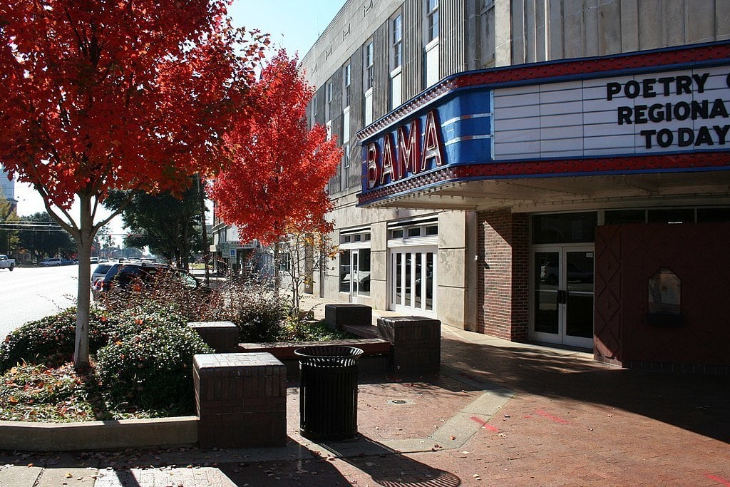 Tuscaloosa Bama Theatre